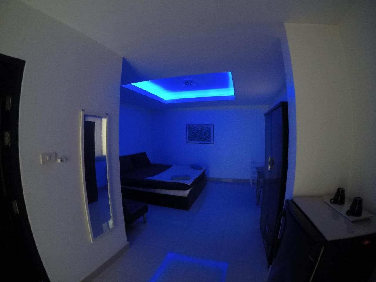 French Connection Hotel Паттайя Экстерьер фото